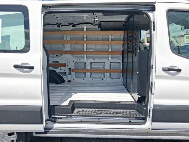 Certified 2025 Ford Transit 250 Low Roof w/ Exterior Upgrade Package RWD image 7