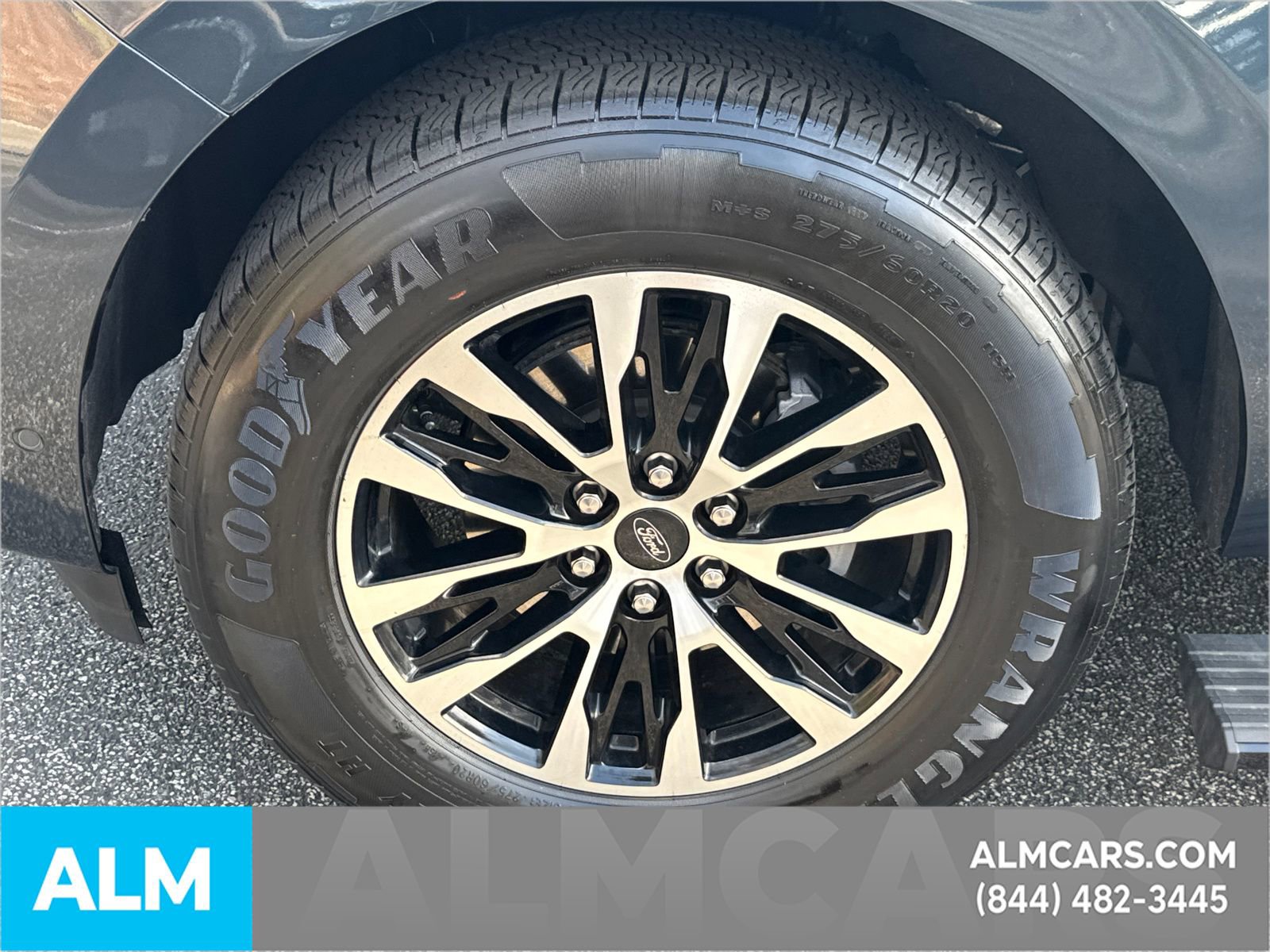 Certified 2025 Ford Expedition Platinum image 14