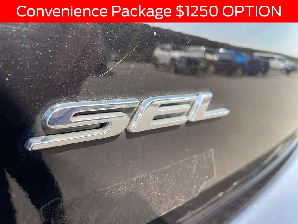 Certified 2023 Ford Edge SEL w/ Convenience Package AWD/4WD image 6