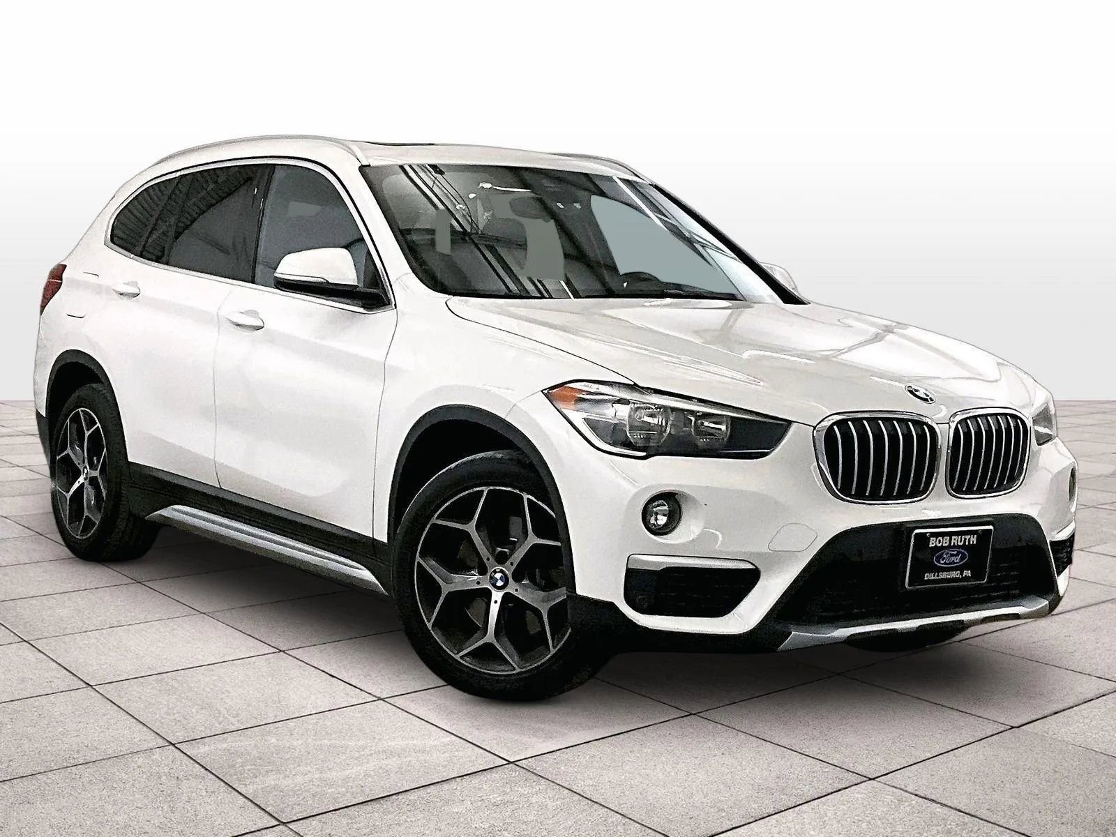 Used 2019 BMW X1 sDrive28i w/ Convenience Package FWD image 2