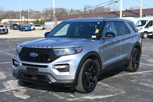 Certified 2022 Ford Explorer ST w/ Equipment Group 401A AWD/4WD image 5