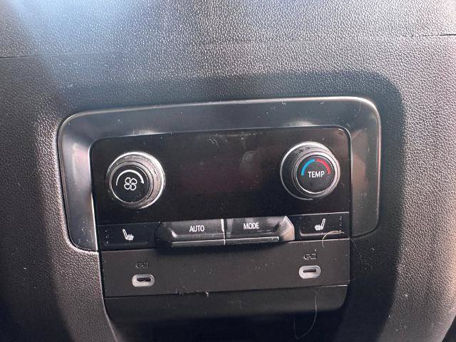 Used 2024 Chevrolet Tahoe High Country AWD/4WD image 16