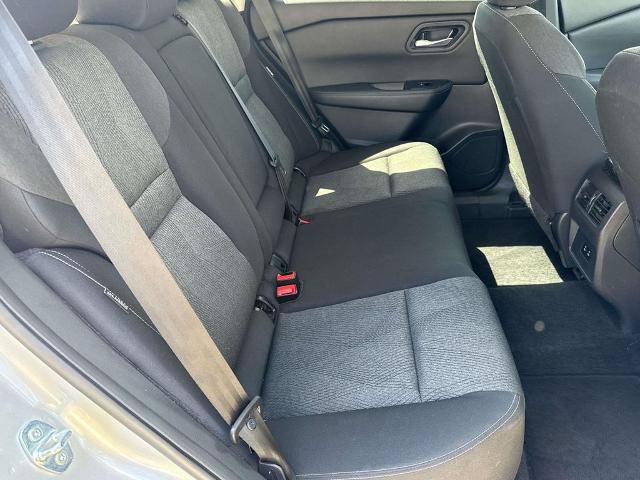 Used 2024 Nissan Rogue SV FWD image 13