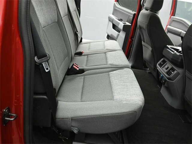 Certified 2022 Ford F150 XLT w/ Equipment Group 302A High image 40