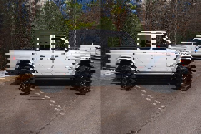 Used 2023 Jeep Gladiator Mojave w/ Trailer Tow Package image 6