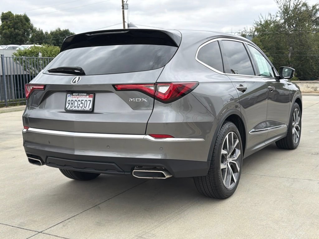 Used 2022 Acura MDX FWD w/ Technology Package image 8