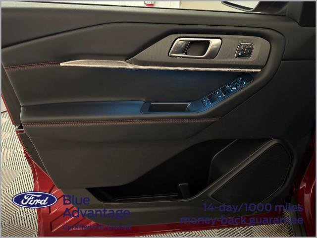 Certified 2025 Ford Explorer ST-Line w/ Premium Package image 14