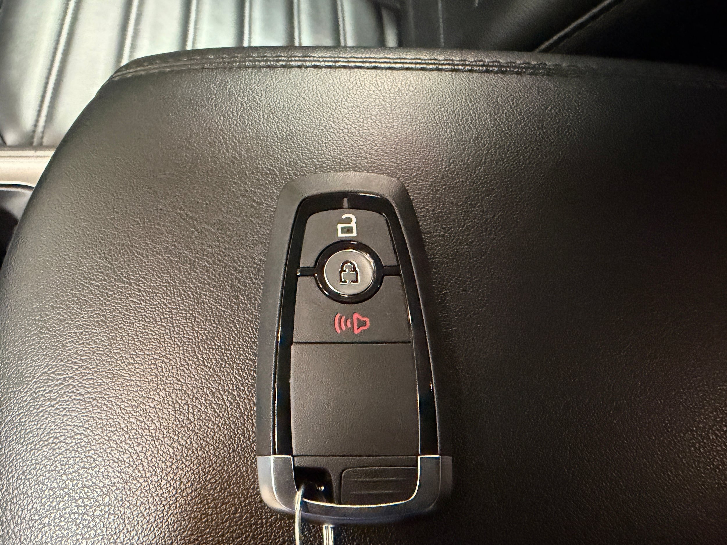 Certified 2024 Ford Edge SEL AWD/4WD image 36