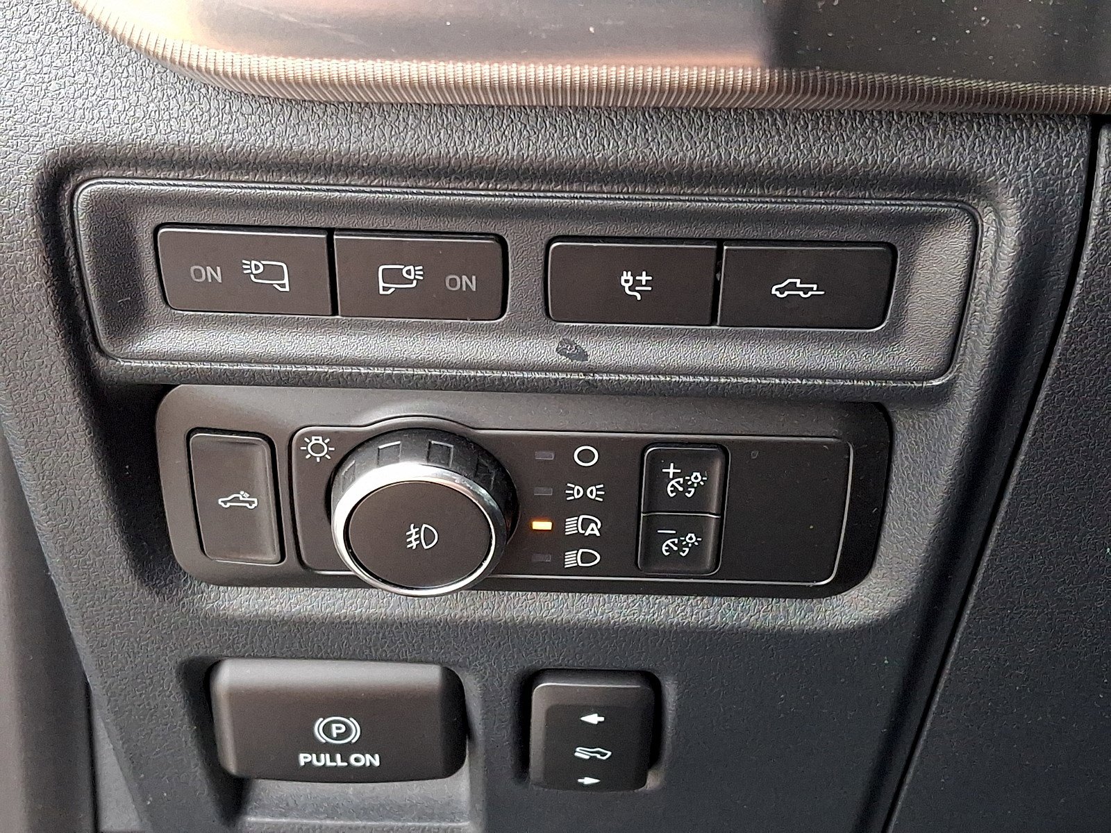 Certified 2022 Ford F150 Raptor w/ Equipment Group 801A High image 26