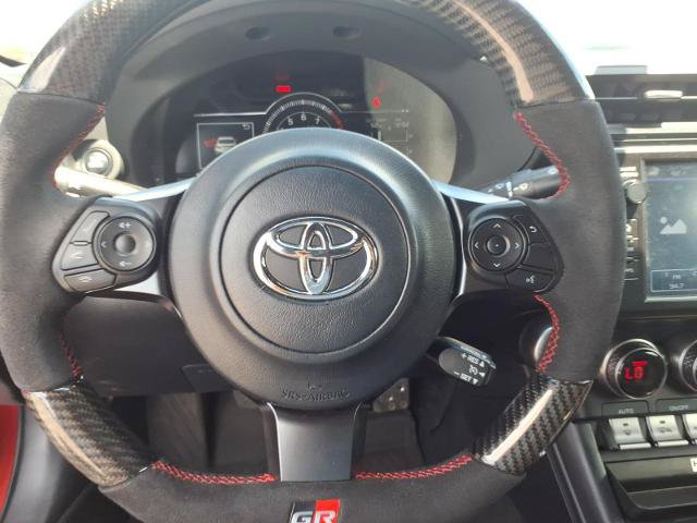 Used 2023 Toyota GR86 w/ ALL Weather Mat Package (TMS) RWD image 7