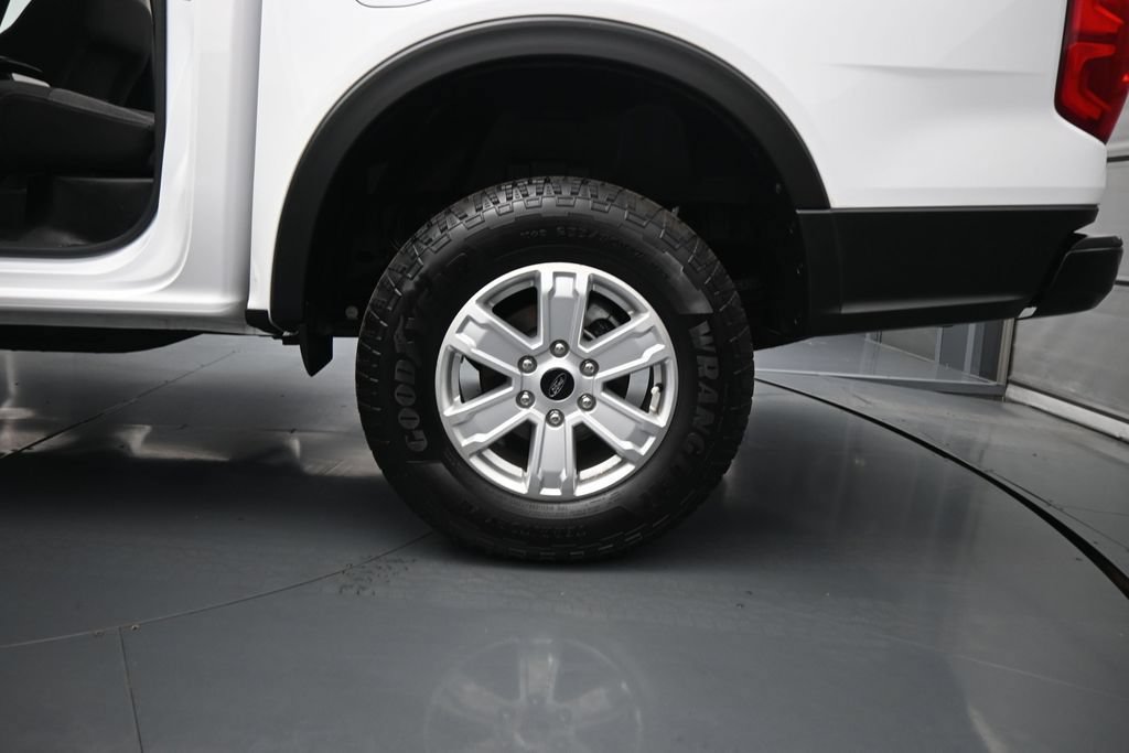Certified 2024 Ford Ranger XL w/ Trailer Tow Package RWD image 16