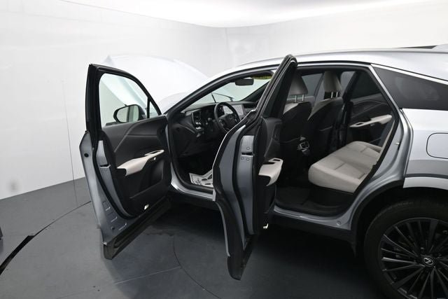 Used 2024 Lexus RX 350 Premium w/ Accessory Package (Z1) AWD/4WD image 17