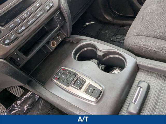 Used 2021 Honda Pilot EX image 19