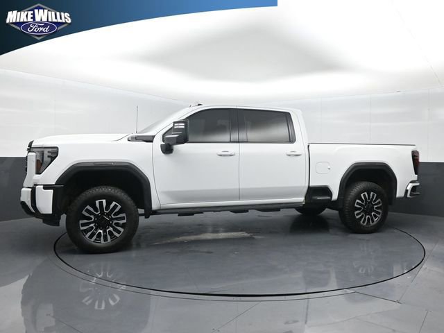 Used 2024 GMC Sierra 2500 AT4 w/ Technology Package image 4