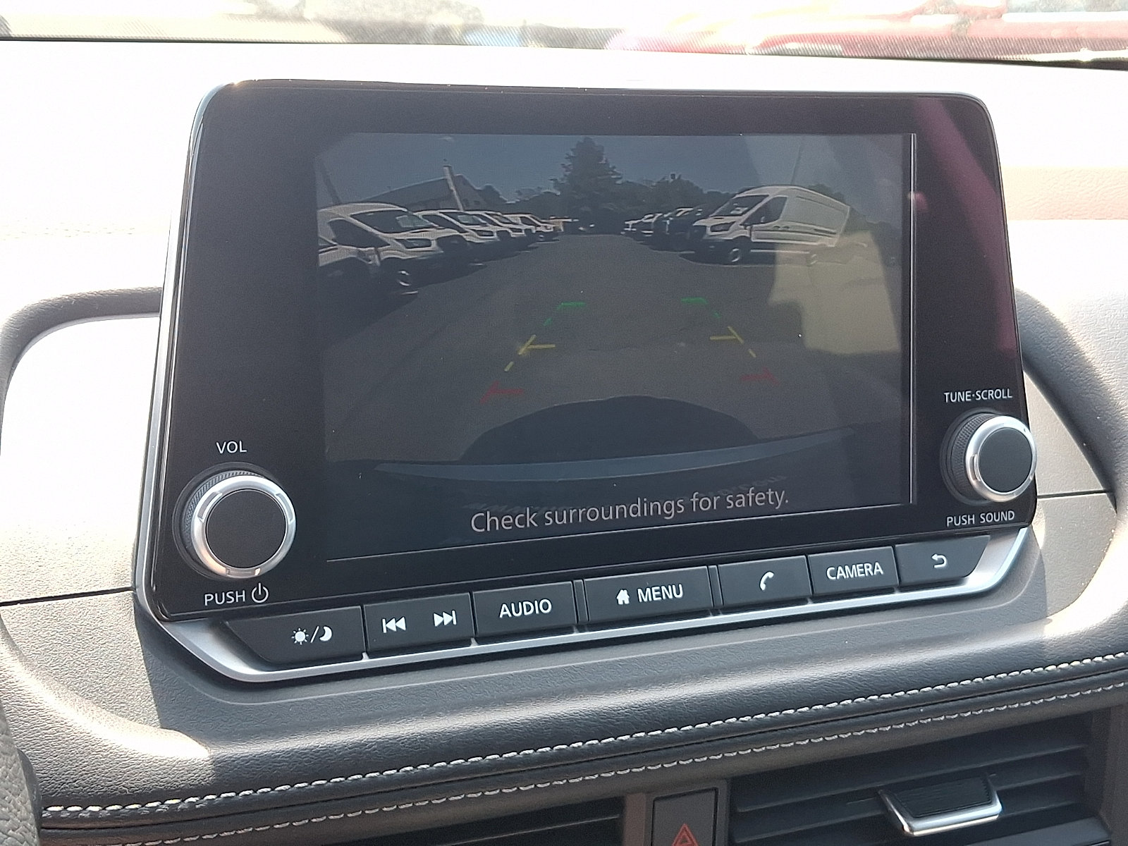 Used 2023 Nissan Rogue SV AWD/4WD image 18