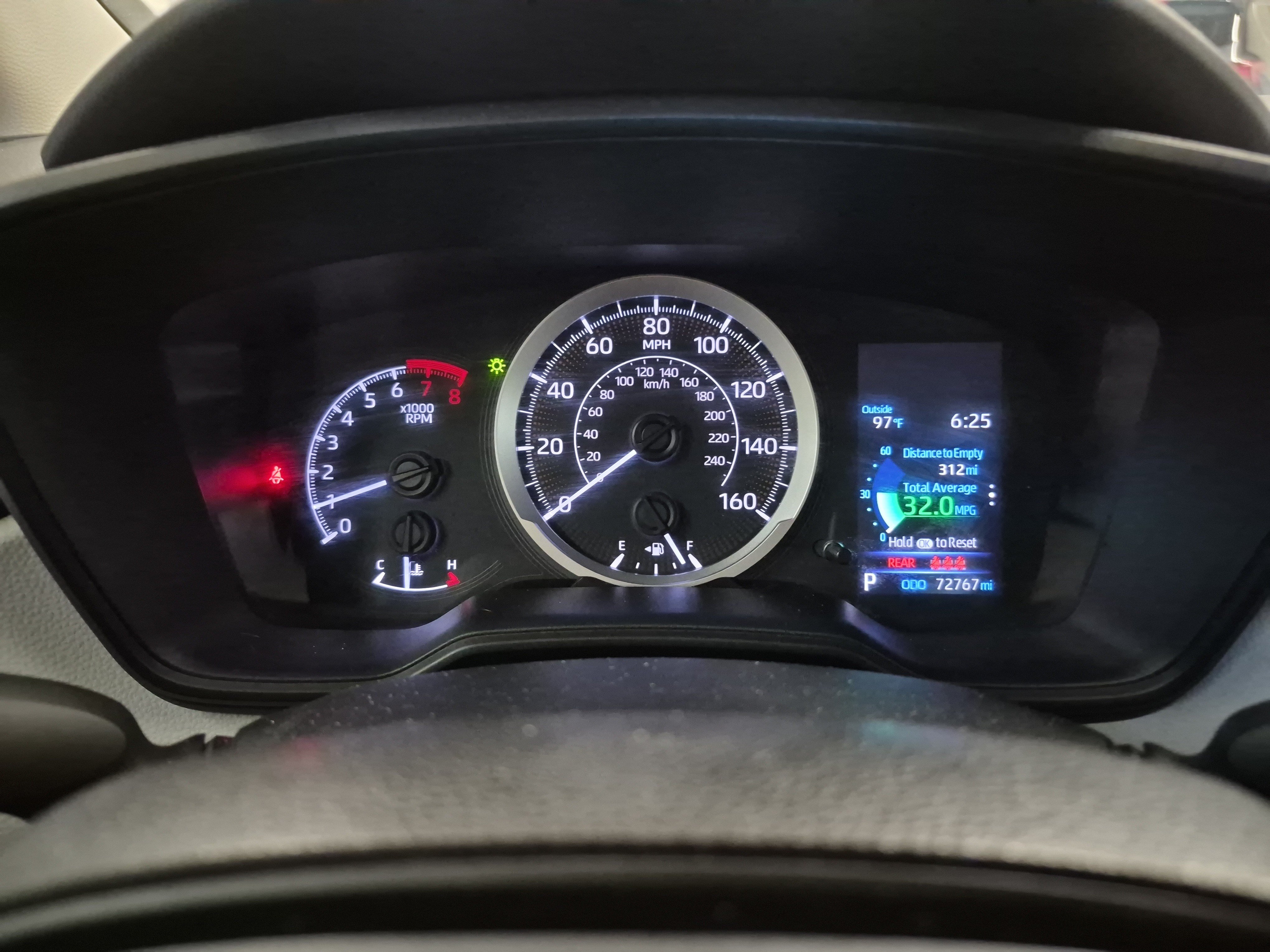 Used 2021 Toyota Corolla LE FWD image 21