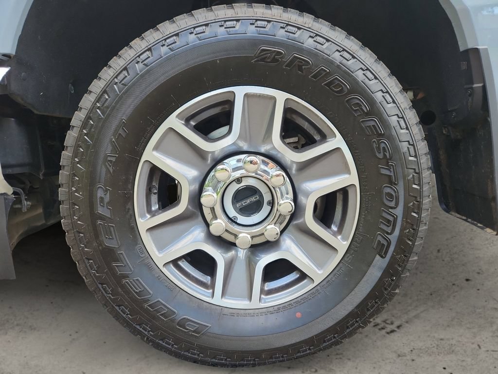 Certified 2025 Ford F350 Lariat w/ FX4 Off-Road Package AWD/4WD image 14