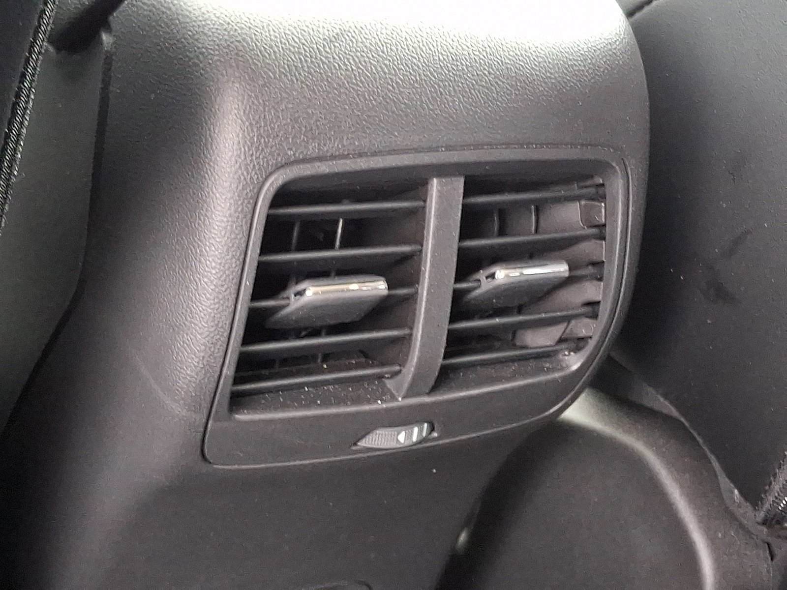 Certified 2024 Ford Escape Platinum image 12