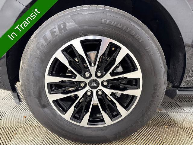 Certified 2025 Ford Expedition Max Platinum AWD/4WD image 9