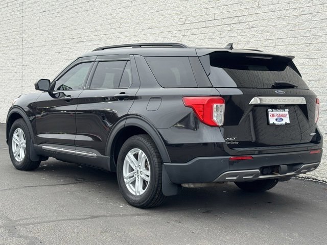 Certified 2021 Ford Explorer XLT w/ Equipment Group 202A image 4