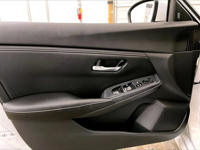 Used 2020 Nissan Sentra SV w/ Trunk Package FWD image 22