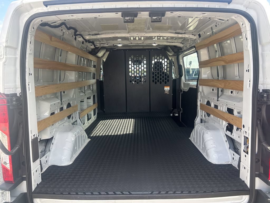 Certified 2025 Ford Transit 250 Low Roof w/ Exterior Upgrade Package RWD image 16