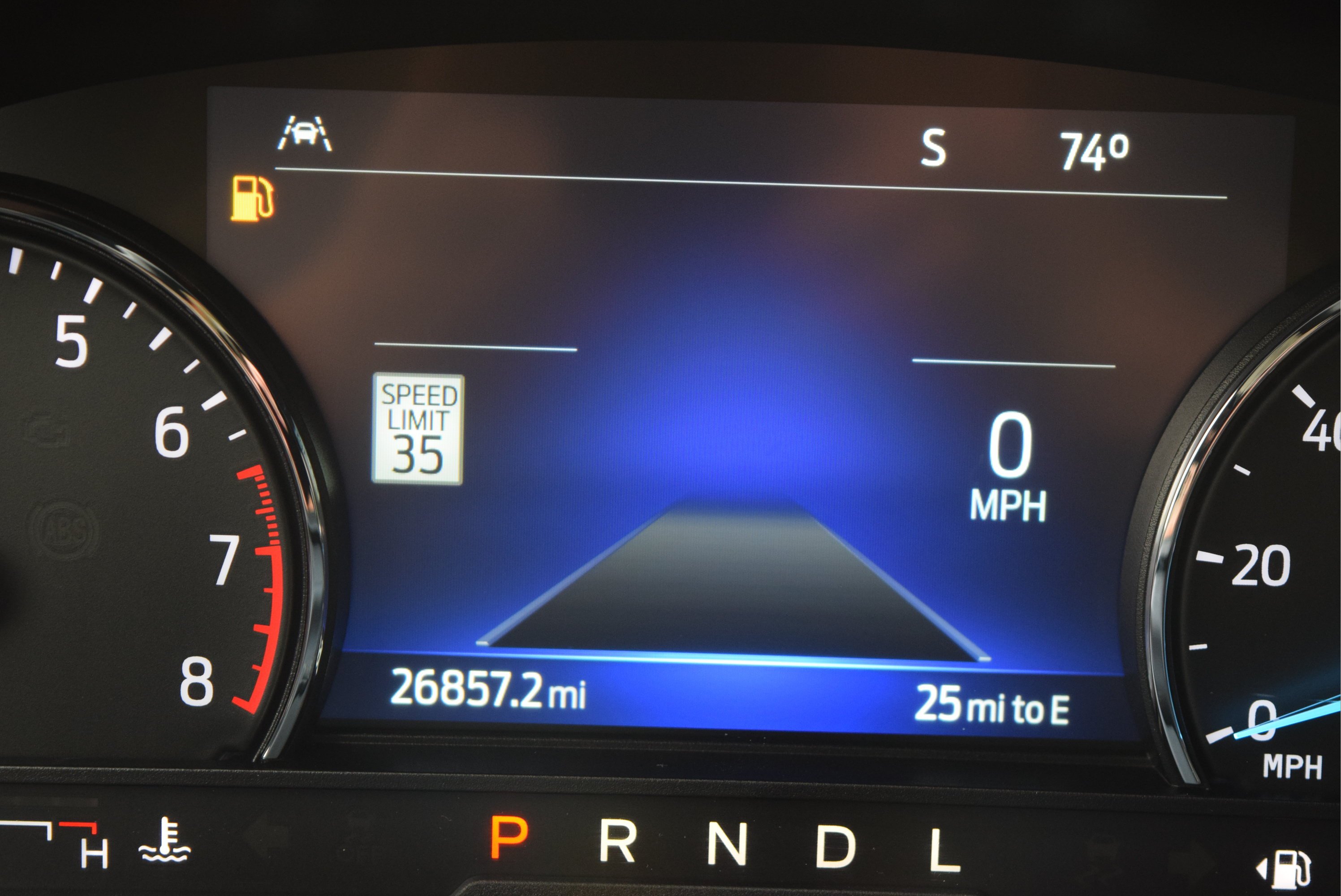 Certified 2023 Ford Explorer ST-Line AWD/4WD image 13