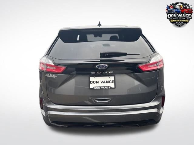 Certified 2024 Ford Edge ST-Line AWD/4WD image 3