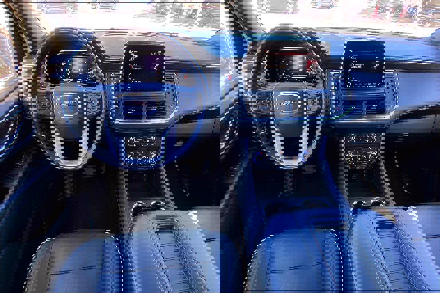 Used 2023 GMC Yukon SLT image 7