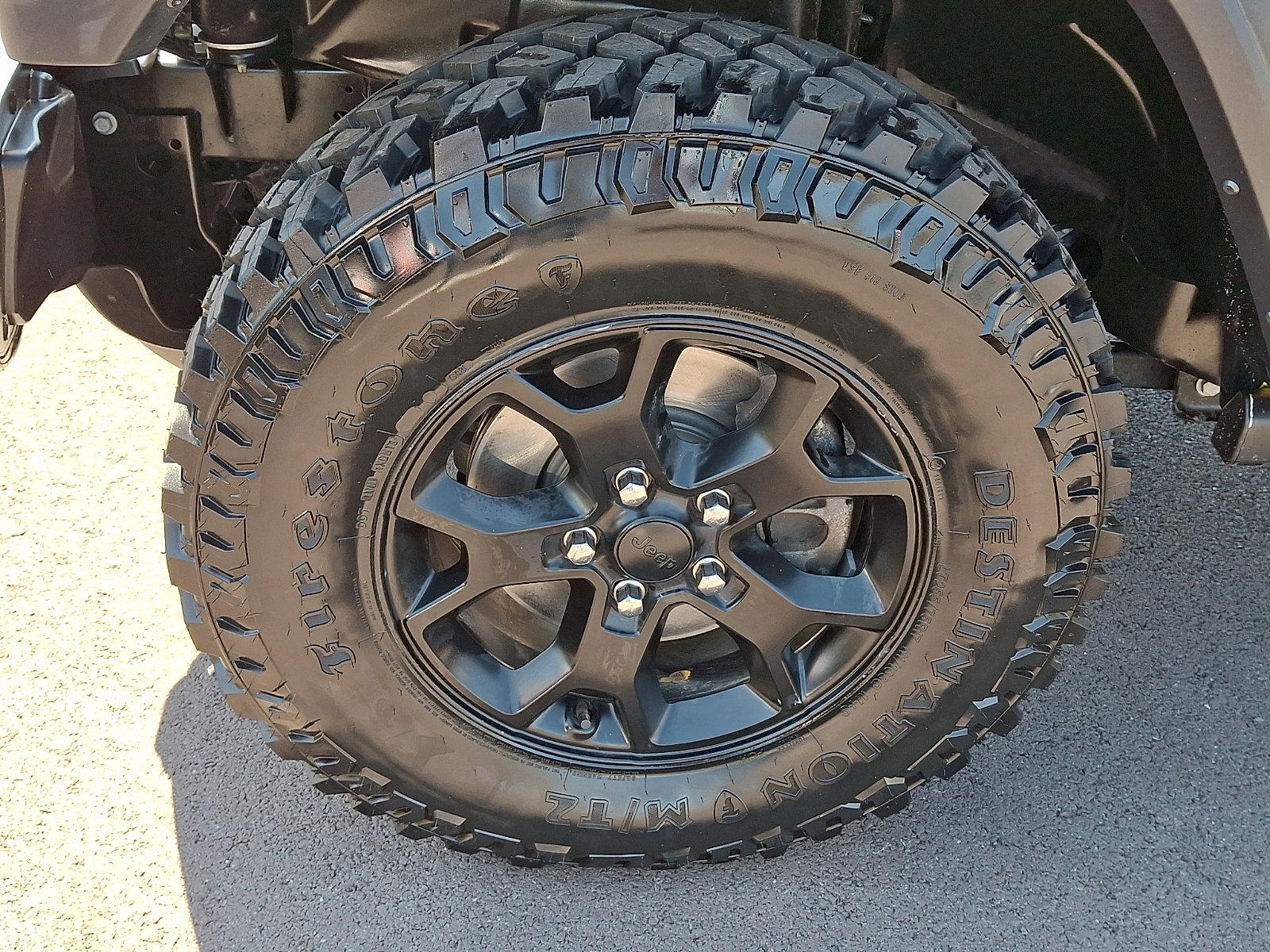 Used 2023 Jeep Wrangler Willys AWD/4WD image 28