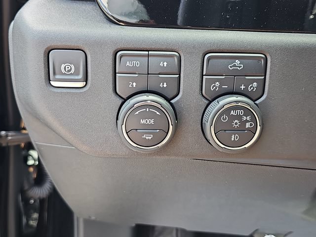Used 2024 Chevrolet Silverado 1500 RST w/ Z71 Off-Road Package AWD/4WD image 31