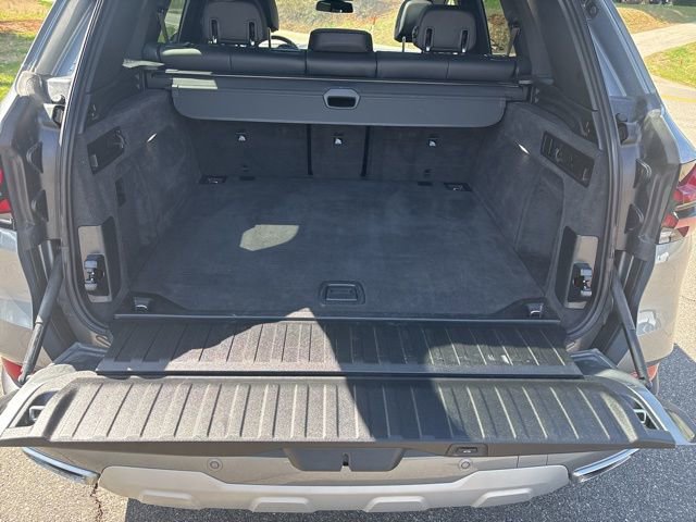 Used 2026 BMW X5 xDrive40i image 9