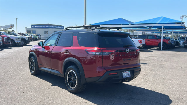 Used 2025 Nissan Pathfinder SV AWD/4WD image 5