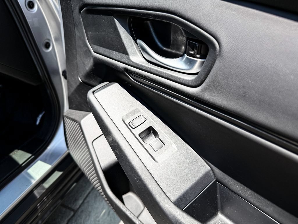 Used 2025 Honda Accord SE image 24