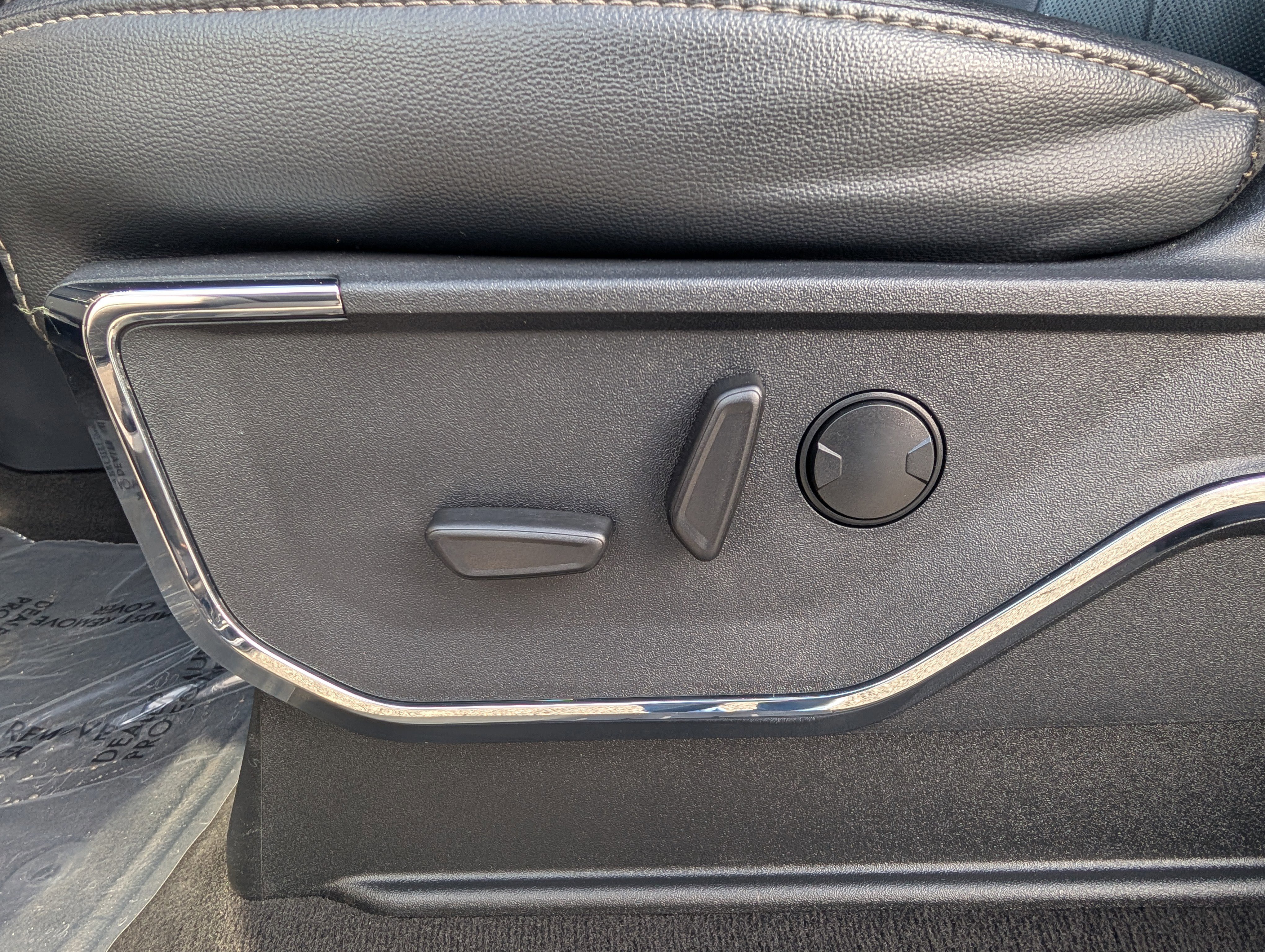 Certified 2024 Ford F350 Lariat w/ Lariat Ultimate Package image 22