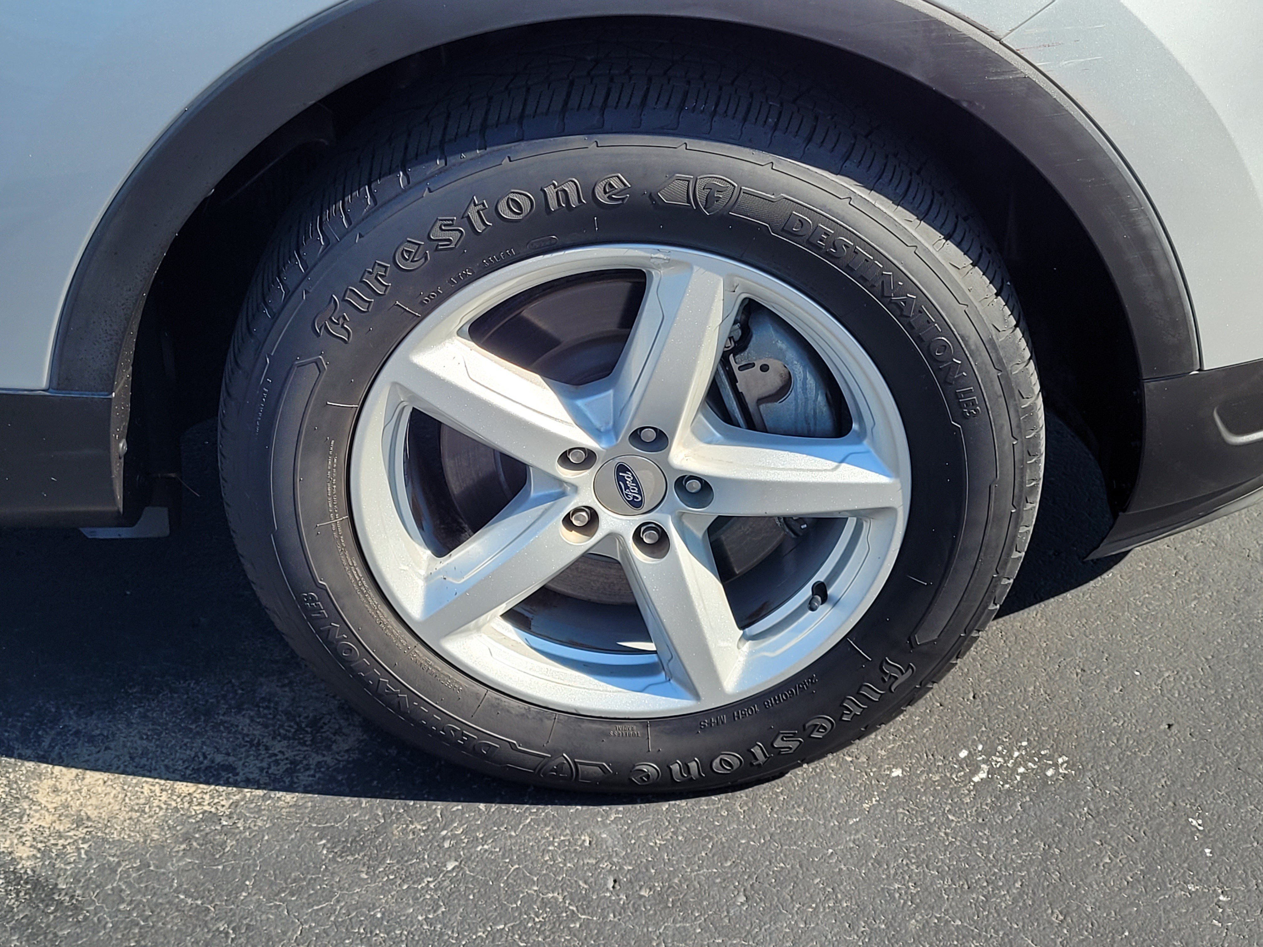 Certified 2019 Ford Explorer XLT w/ Equipment Group 201A FWD image 10