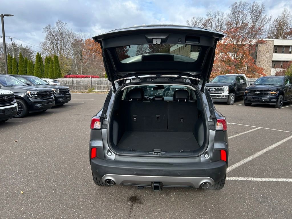 Certified 2022 Ford Escape Titanium w/ Titanium Elite Package image 10