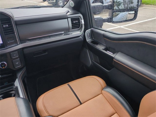 Certified 2024 Ford F250 Platinum image 16