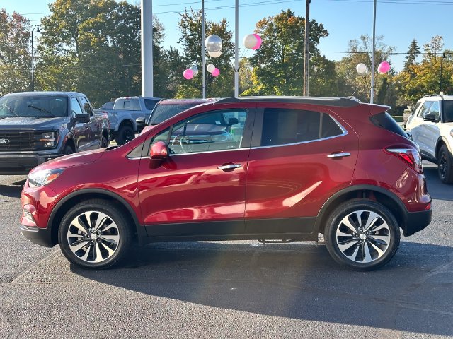 Used 2021 Buick Encore Preferred w/ Safety Package AWD/4WD image 4