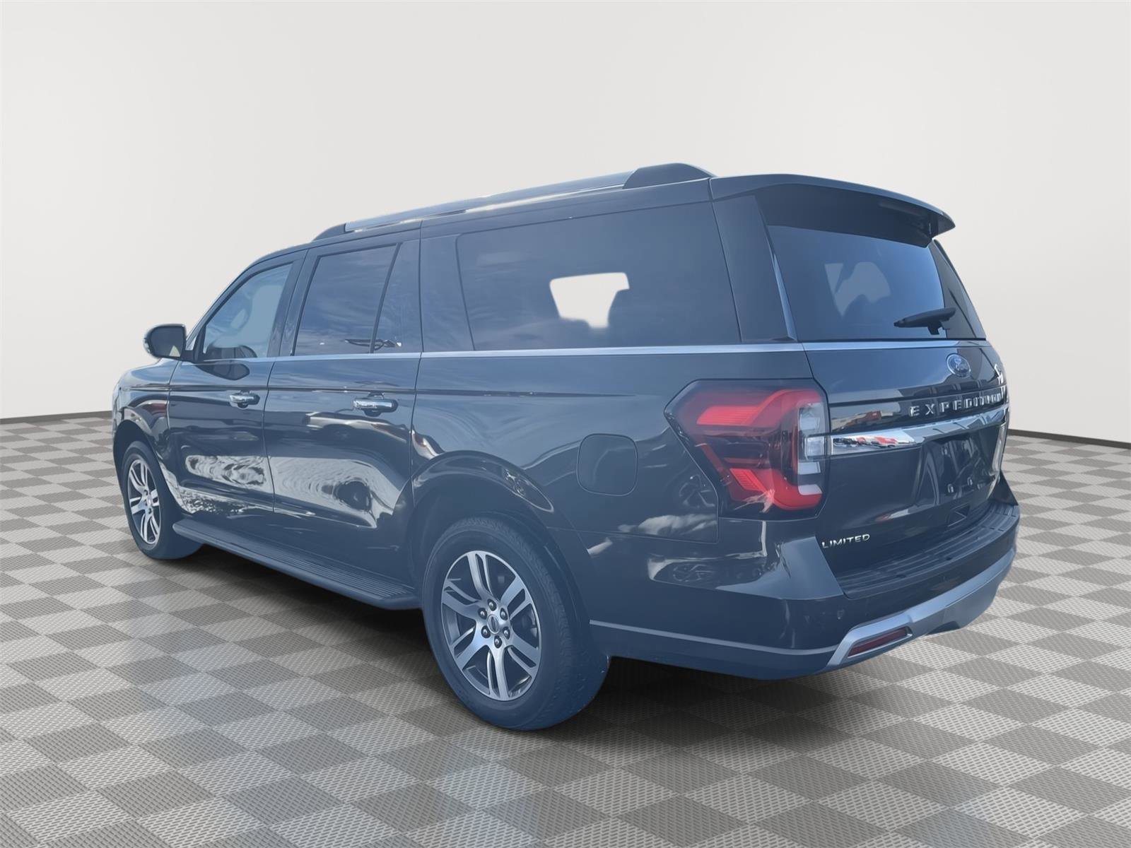 Certified 2024 Ford Expedition Max Limited image 3