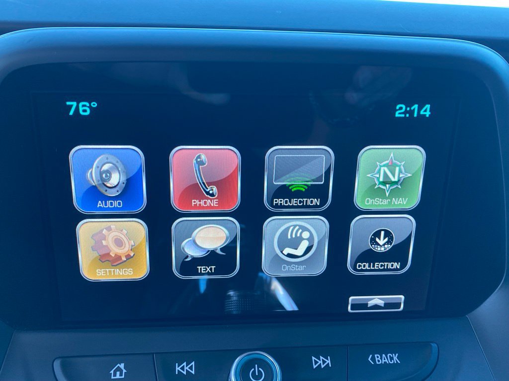 Used 2017 Chevrolet Camaro LT w/ Technology Package RWD image 12