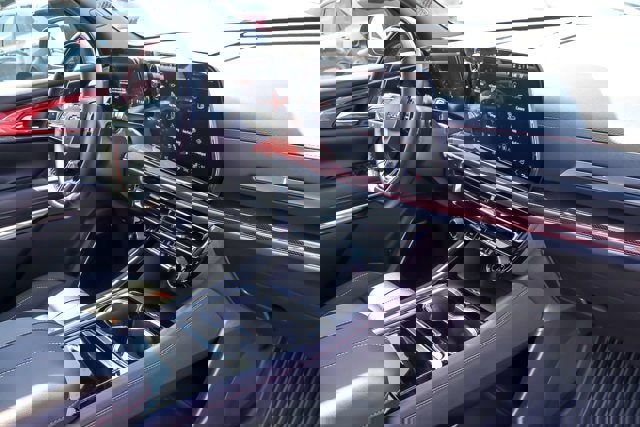 Used 2025 Chevrolet Traverse RS w/ LPO, Floor Liner Package AWD/4WD image 27