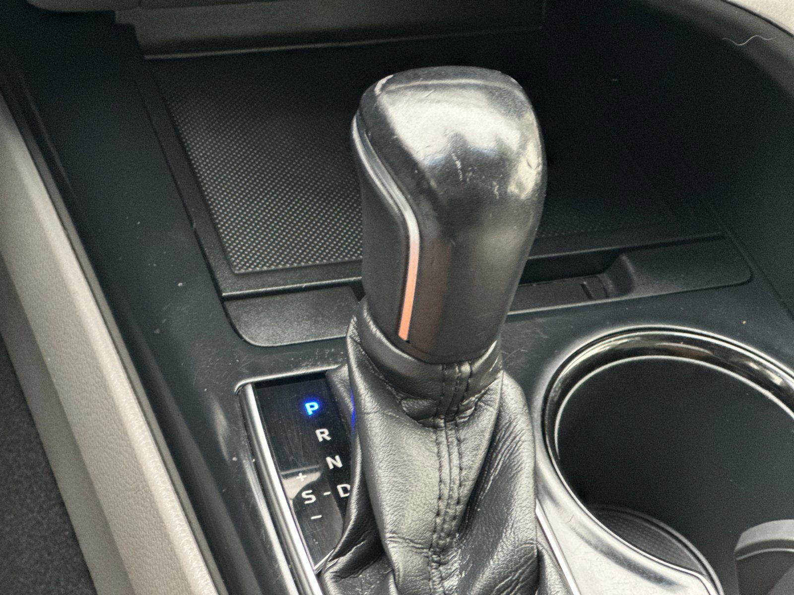 Used 2018 Toyota Camry image 20