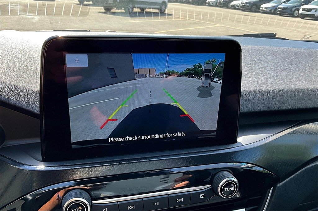 Certified 2022 Ford Escape SEL w/ SEL Stealth AWD Package image 20