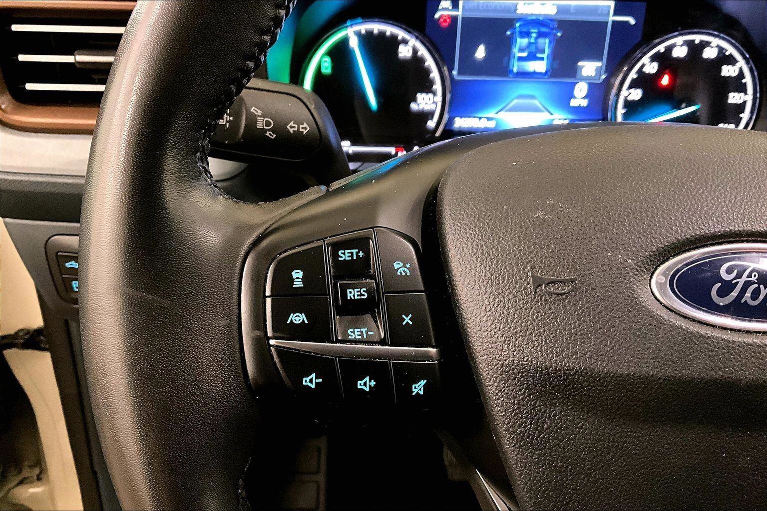 Certified 2024 Ford Maverick Lariat image 17