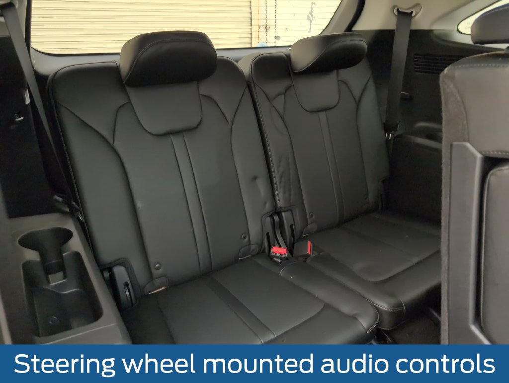 Used 2021 Kia Sorento S w/ Panoramic Sunroof Package FWD image 19