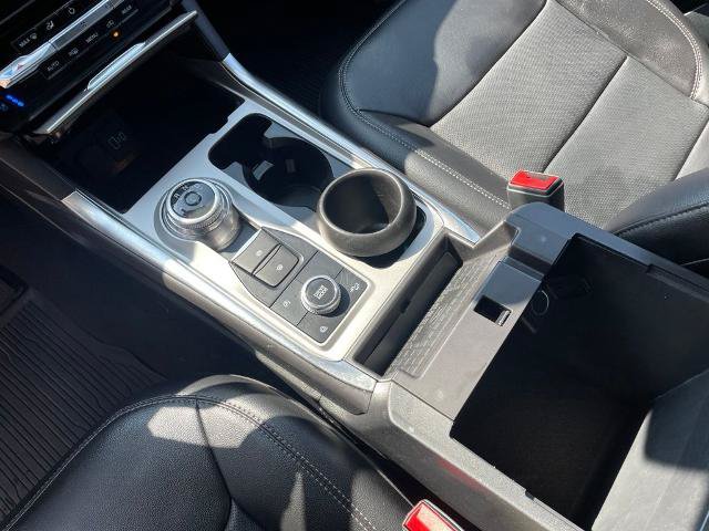 Certified 2024 Ford Explorer Limited AWD/4WD image 9