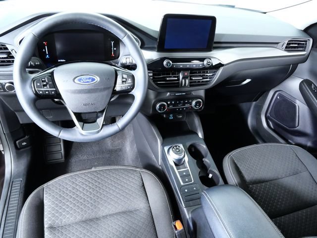 Certified 2023 Ford Escape Active AWD/4WD image 2
