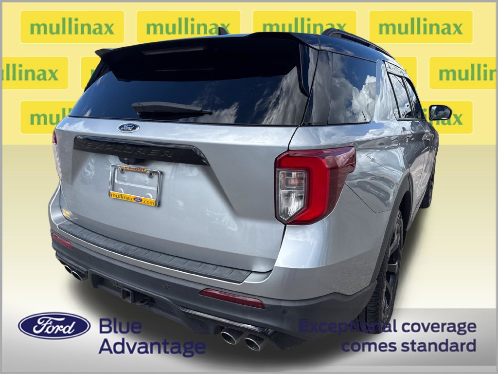 Certified 2022 Ford Explorer ST w/ Equipment Group 401A AWD/4WD image 4