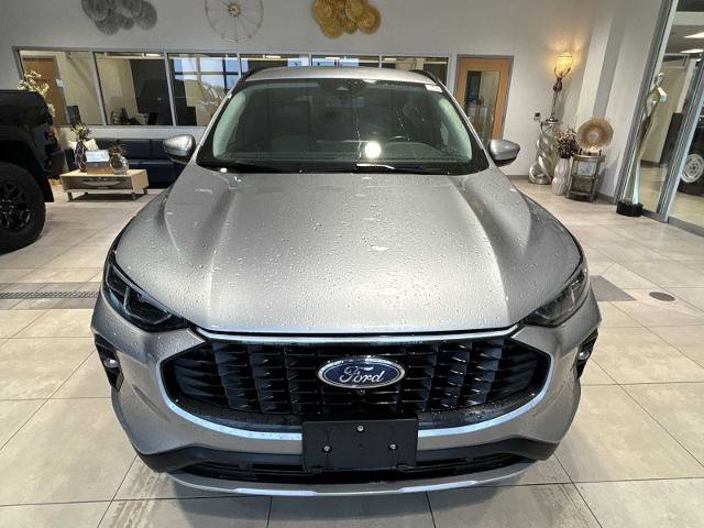 Certified 2024 Ford Escape Platinum AWD/4WD image 8